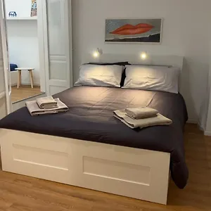 Casa In Centro Con Terrazzo Appartamento